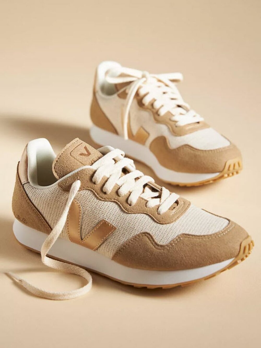 Veja SDU Women's Sneakers in NATURAL PLATINE Sz 7 - Picture 3 of 13